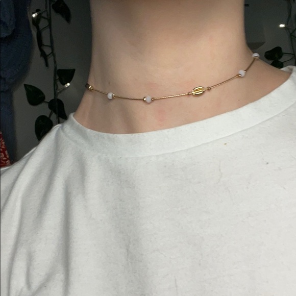 Chokers - Picture 6 of 10